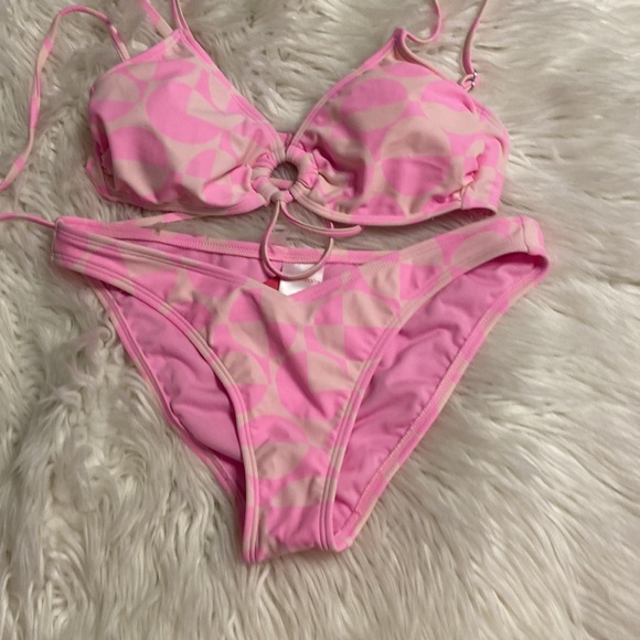 Xhilaration Swim size M brand new with tag both pieces top and bottom - Picture 12 of 16